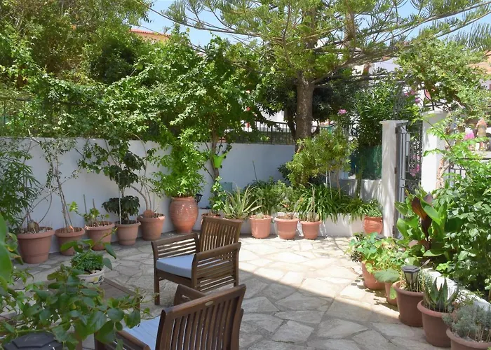 Annis House Affittacamere Città di Skiathos