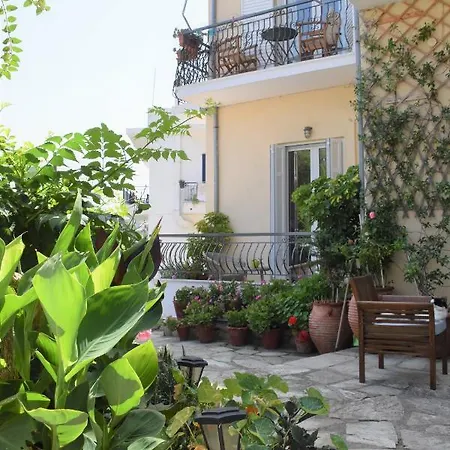 Annis House Skiathos stad