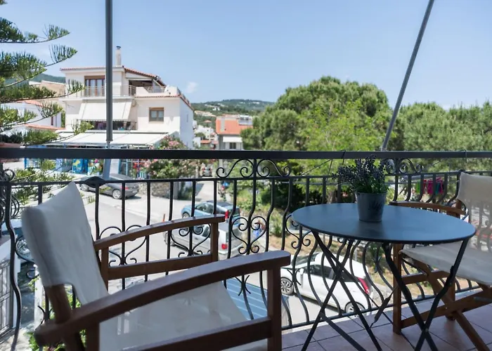 Guest house Annis House Skiathos Town